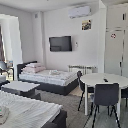 Comfort Stay, Ev, Parking 볼레스와비에츠 외부 사진