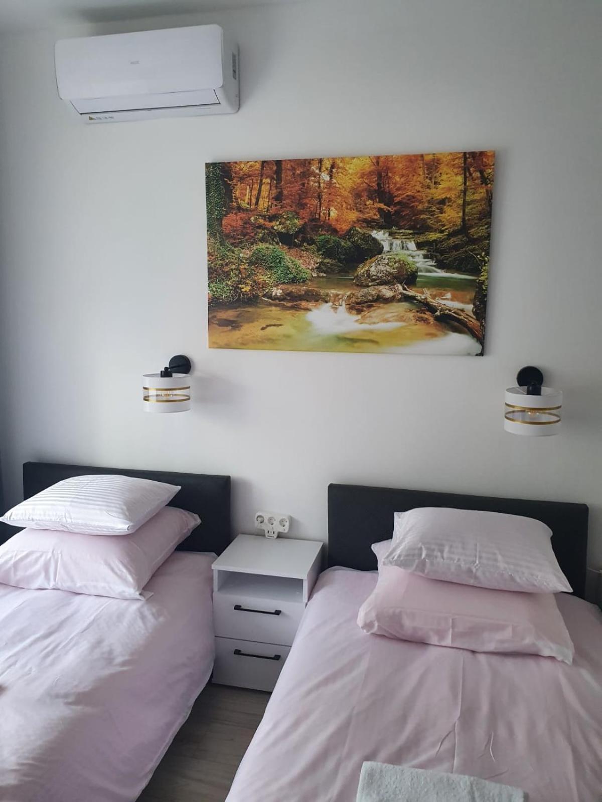Comfort Stay, Ev, Parking 볼레스와비에츠 외부 사진