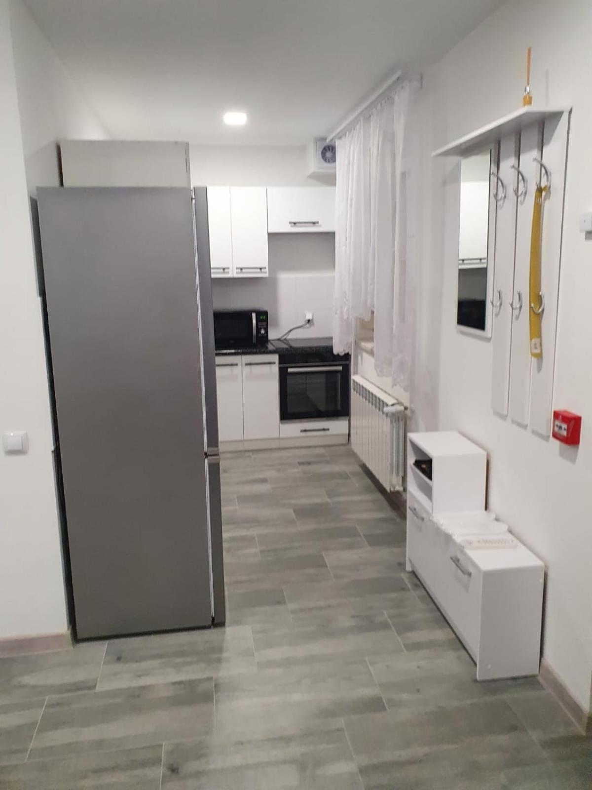 Comfort Stay, Ev, Parking 볼레스와비에츠 외부 사진