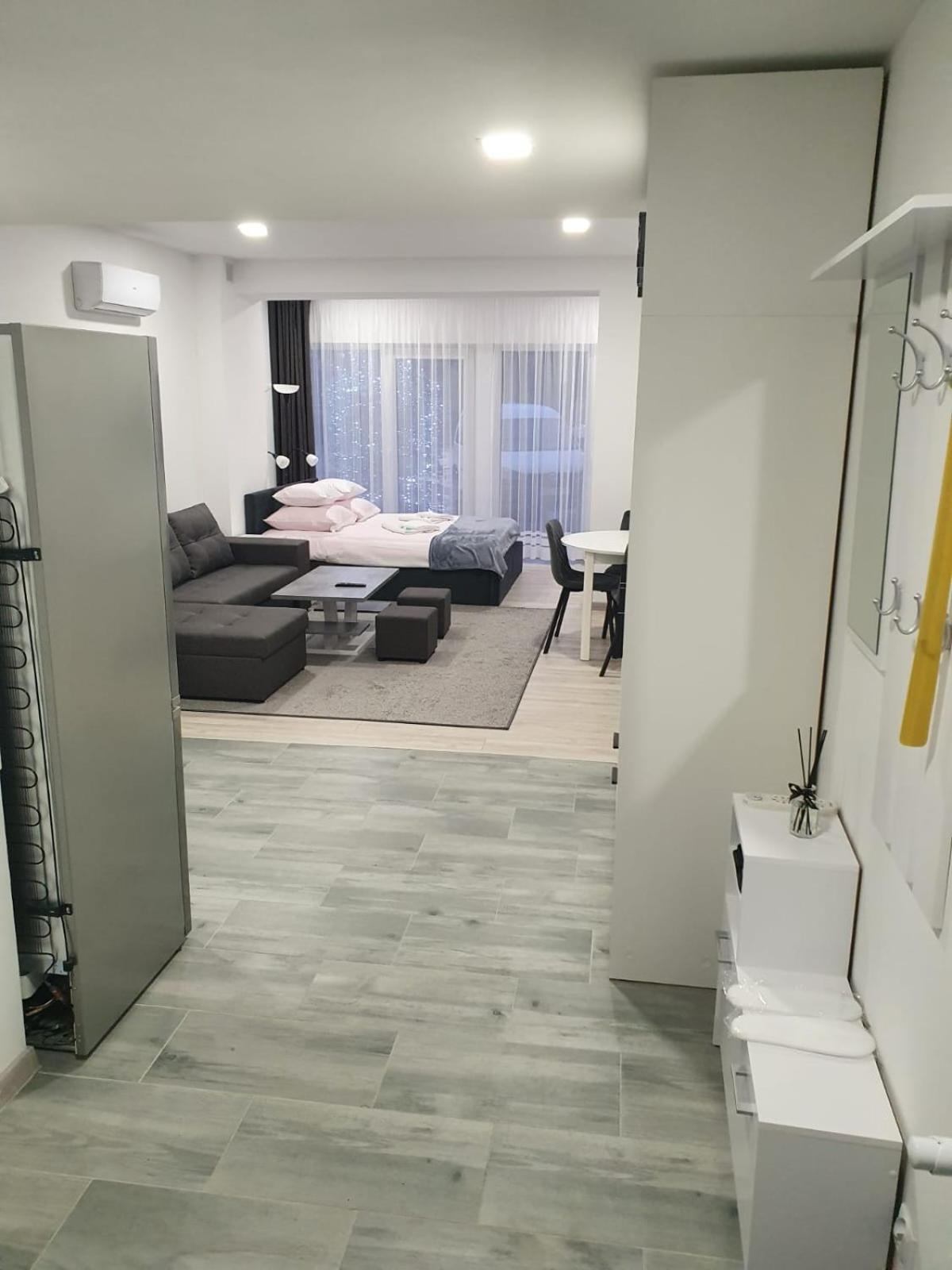 Comfort Stay, Ev, Parking 볼레스와비에츠 외부 사진